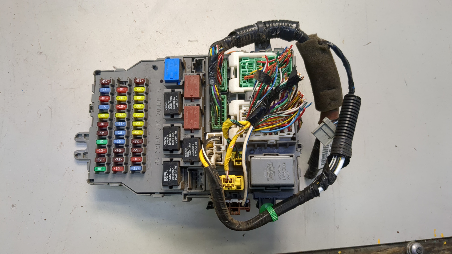 Блок предохранителей
