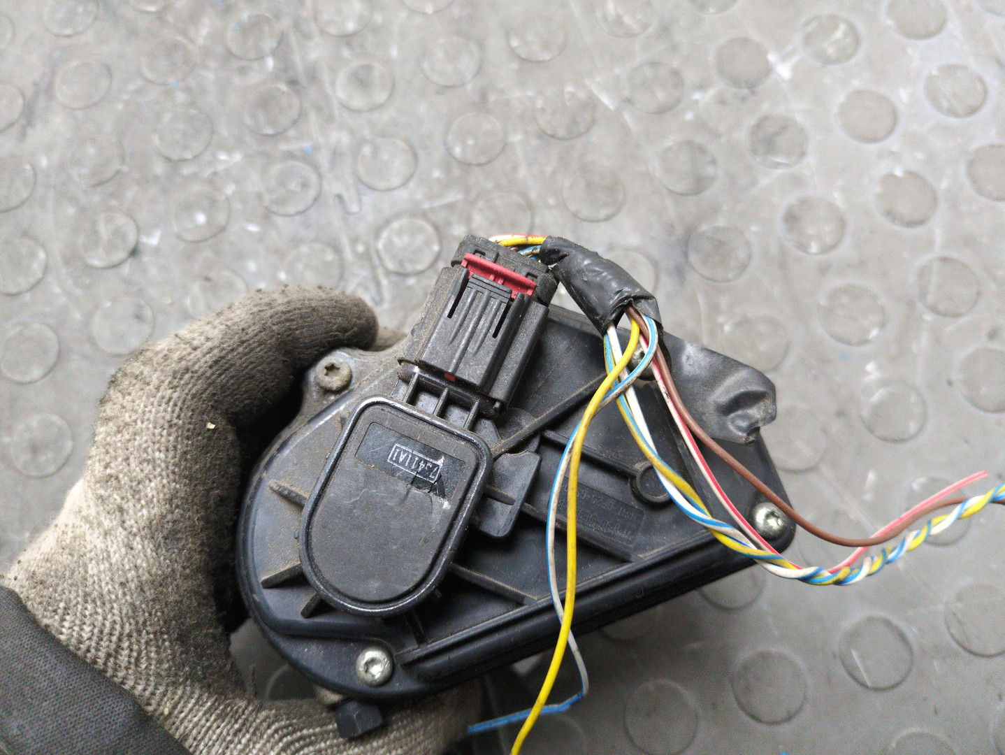 Заслонка дроссельная электрическая