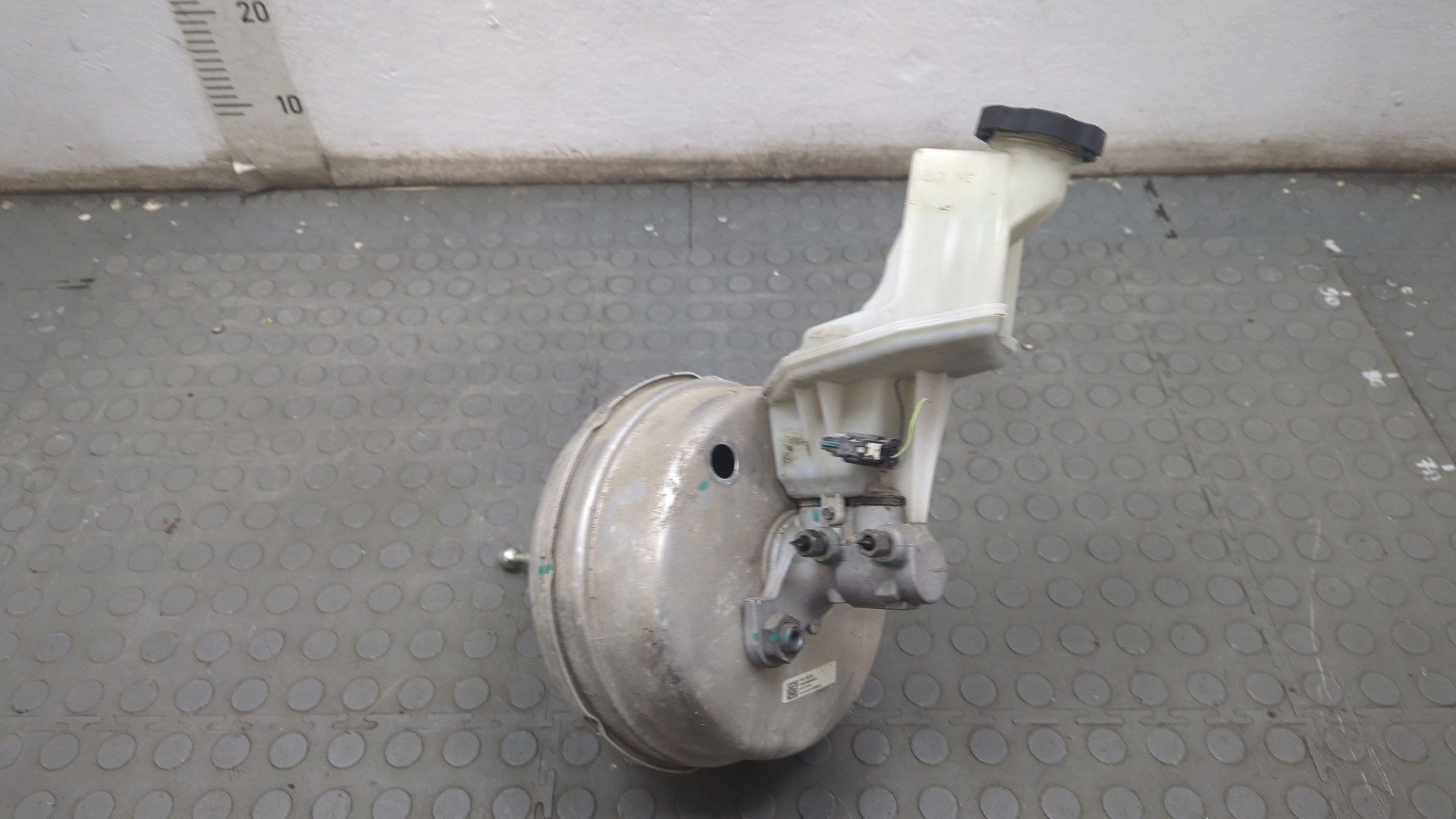 Усилитель тормозов вакуумный