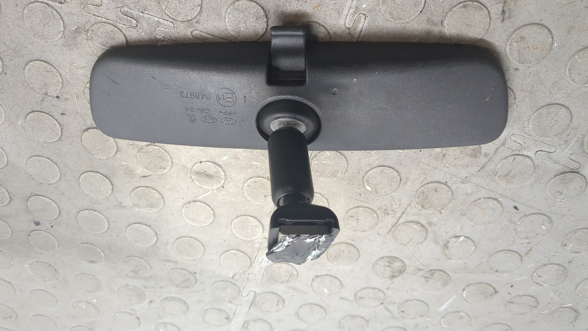 Зеркало заднего вида