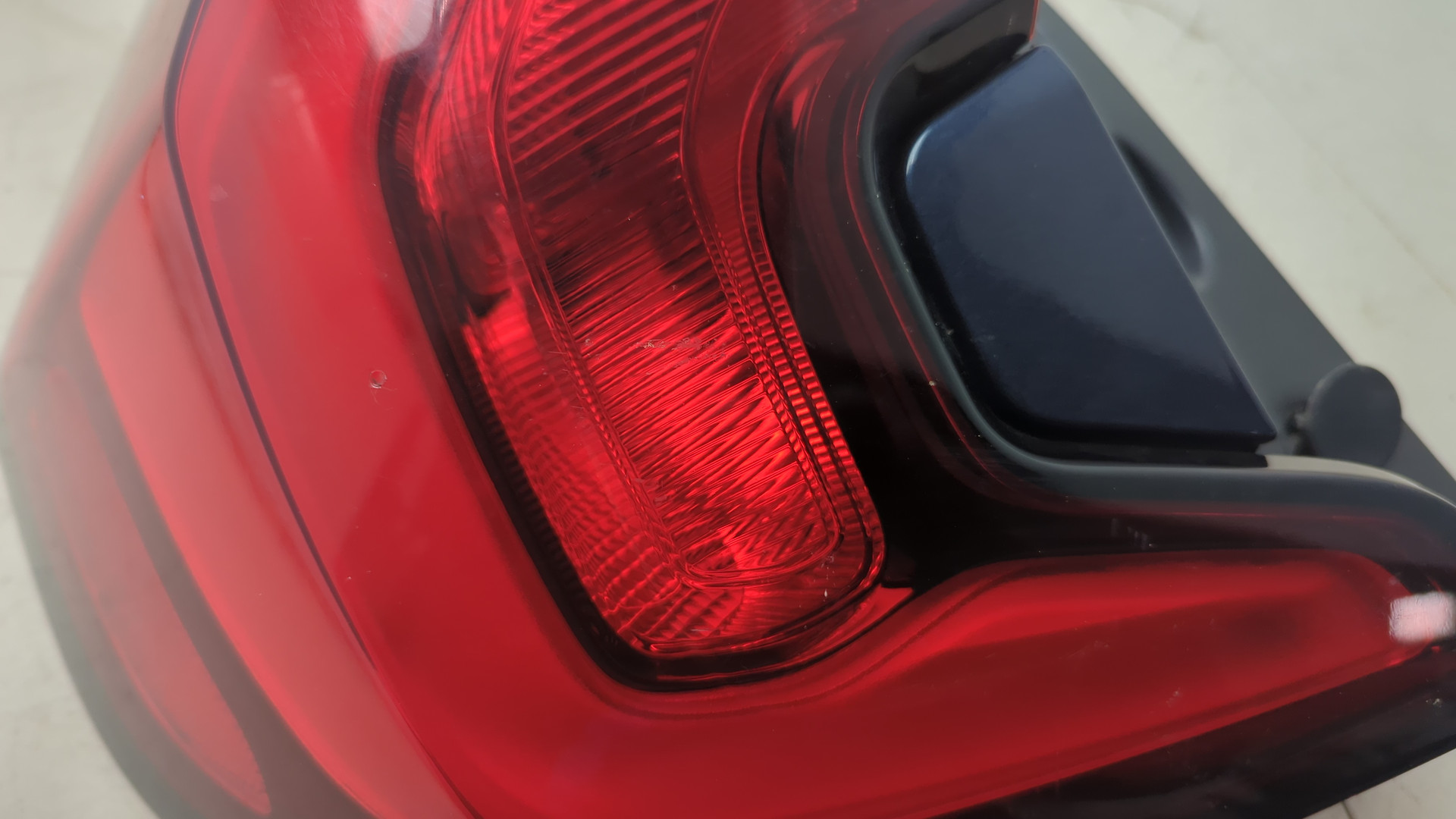 Фонарь задний левый