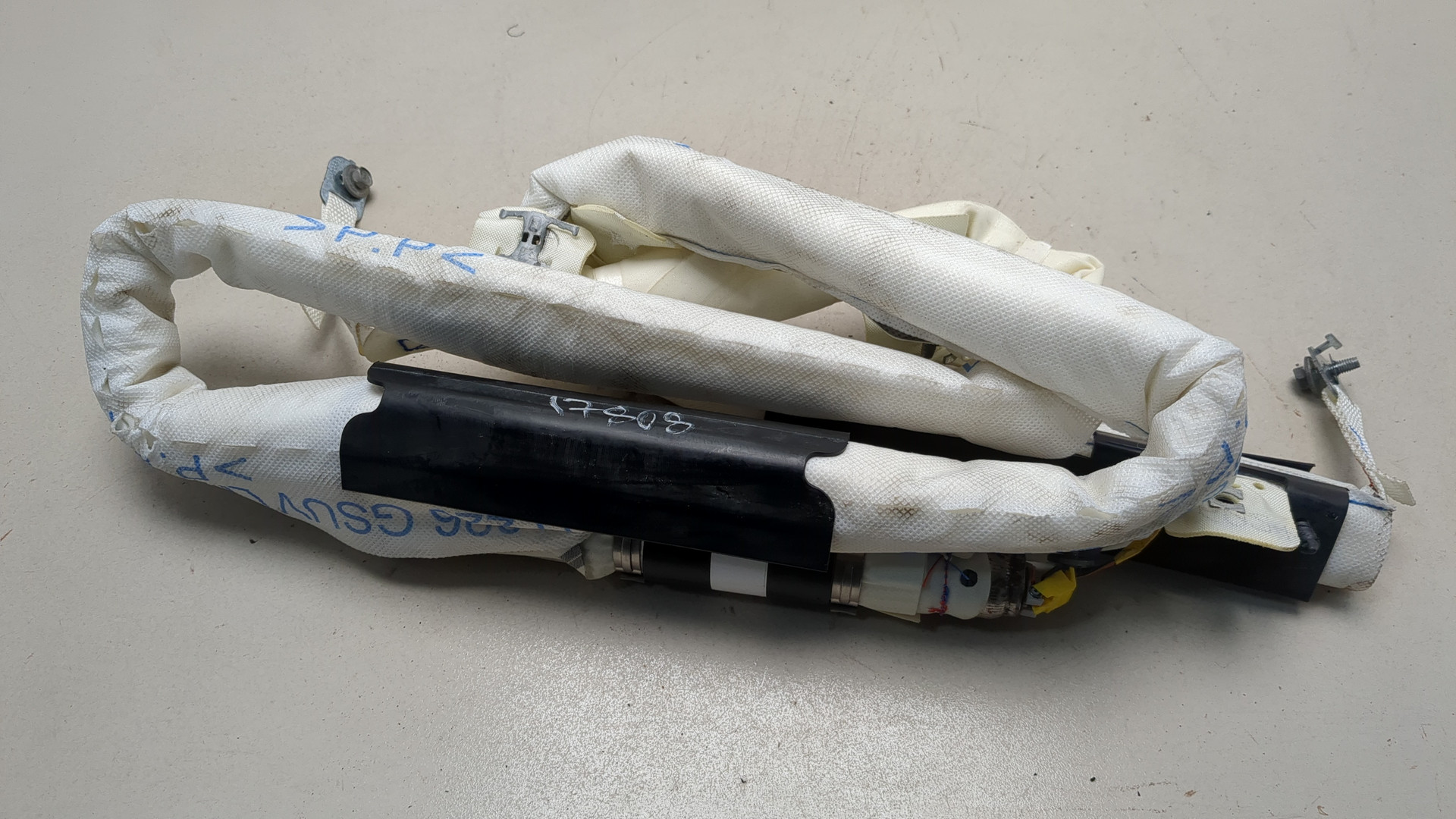 Подушка безопасности боковая (шторка)