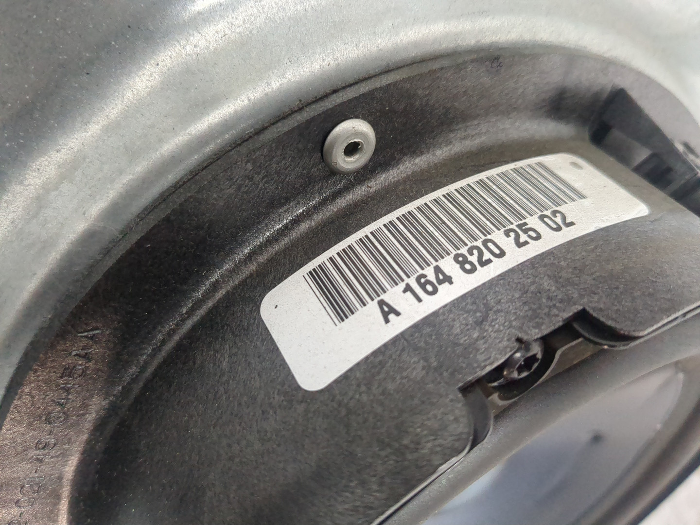 Стеклоподъемник электр. передний левый