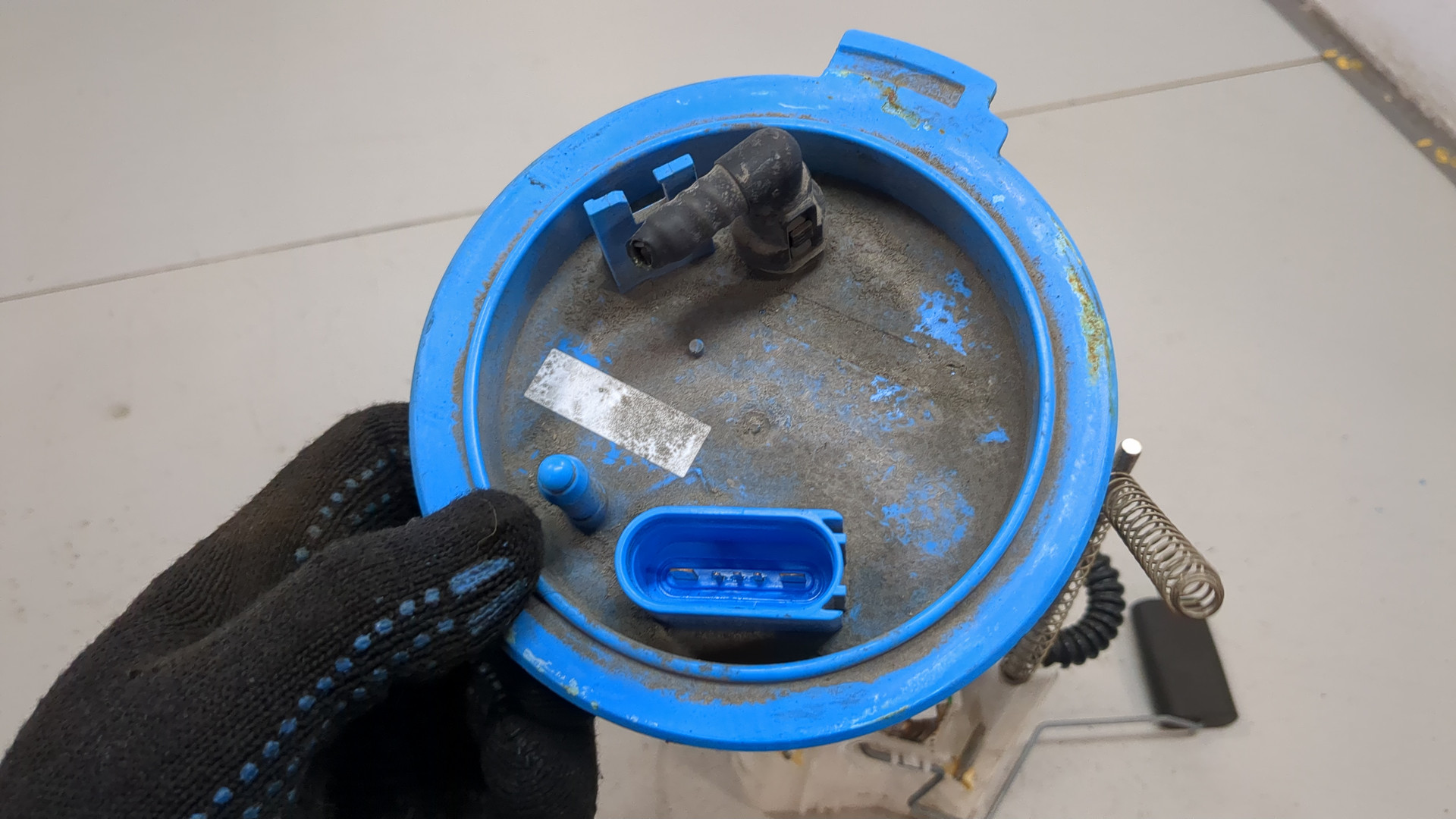 Насос топливный электрический