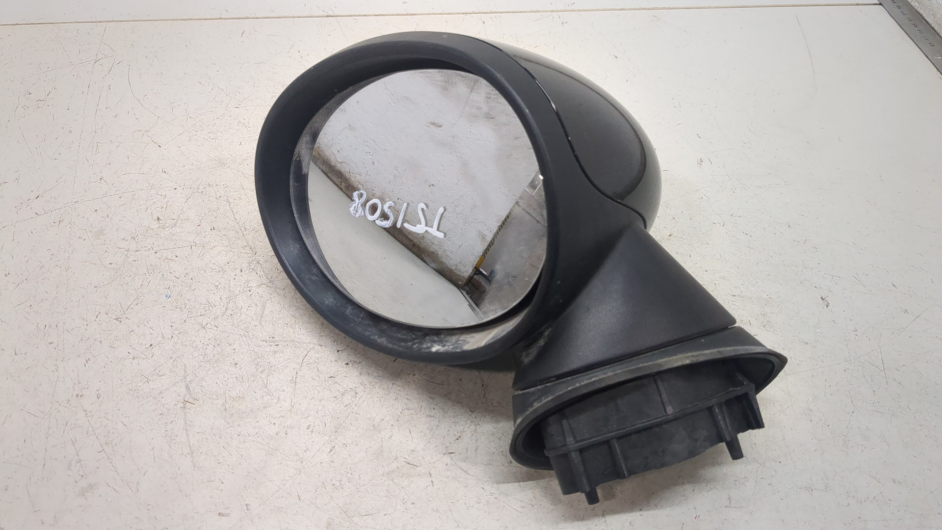 Зеркало левое электрическое