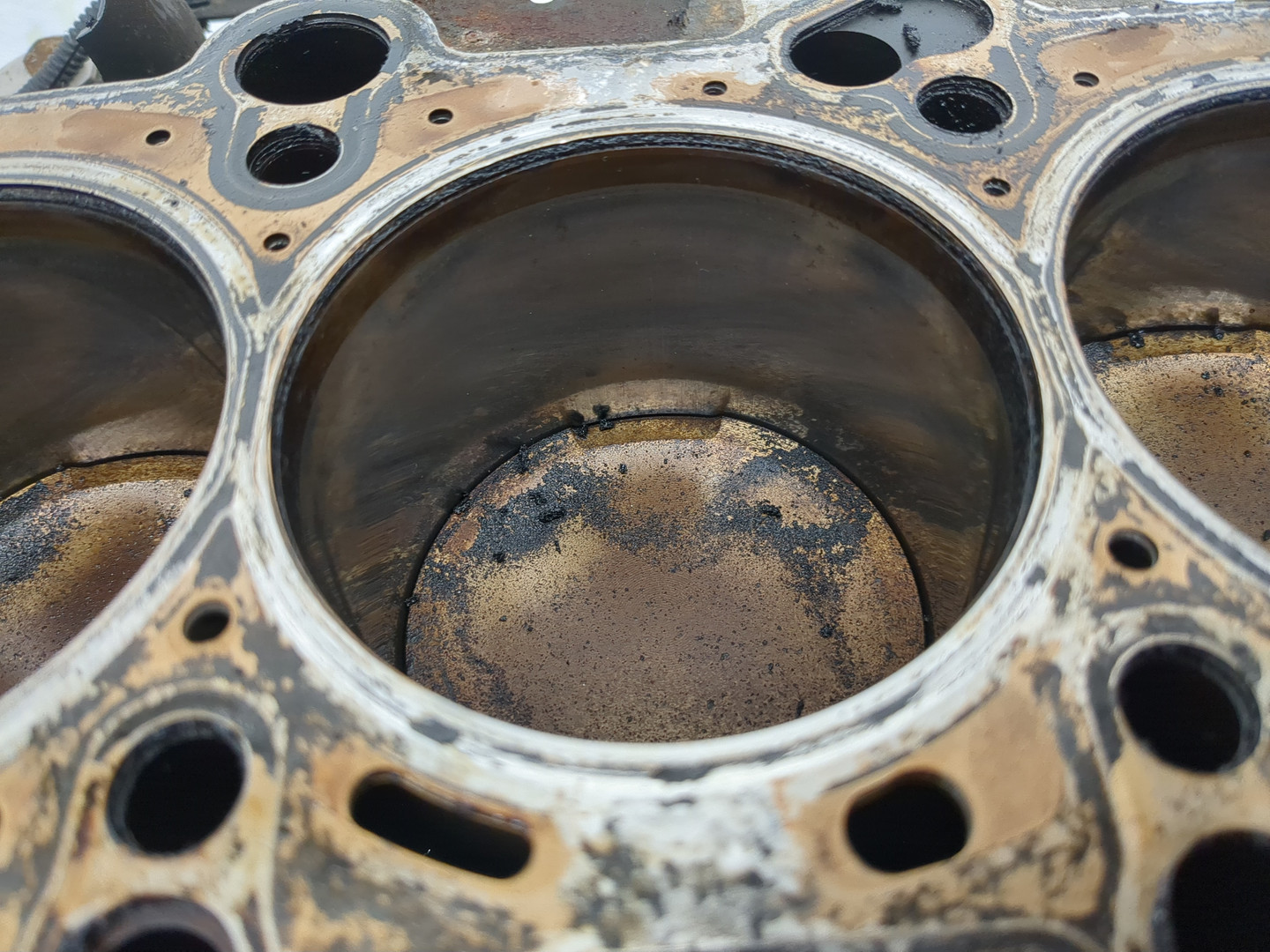 Блок двигателя