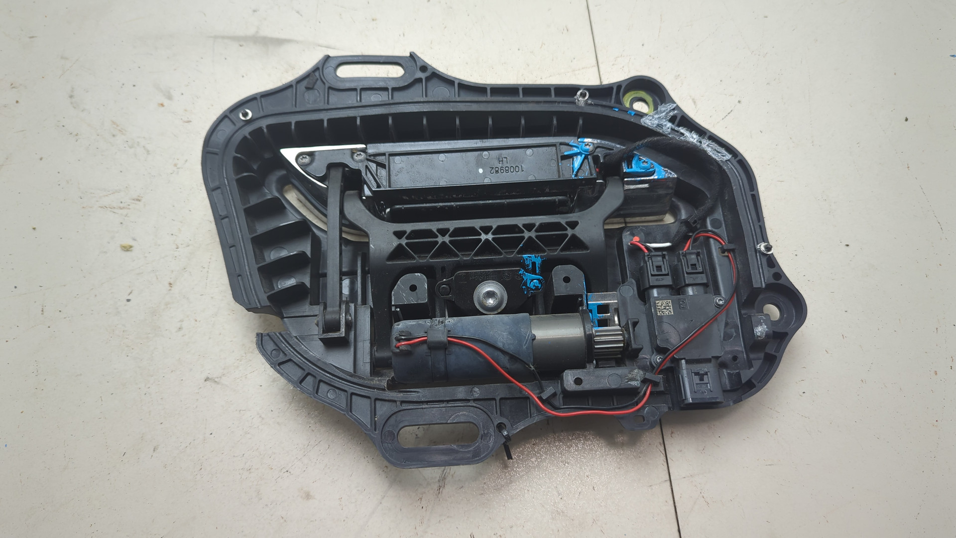 Ручка двери наружная