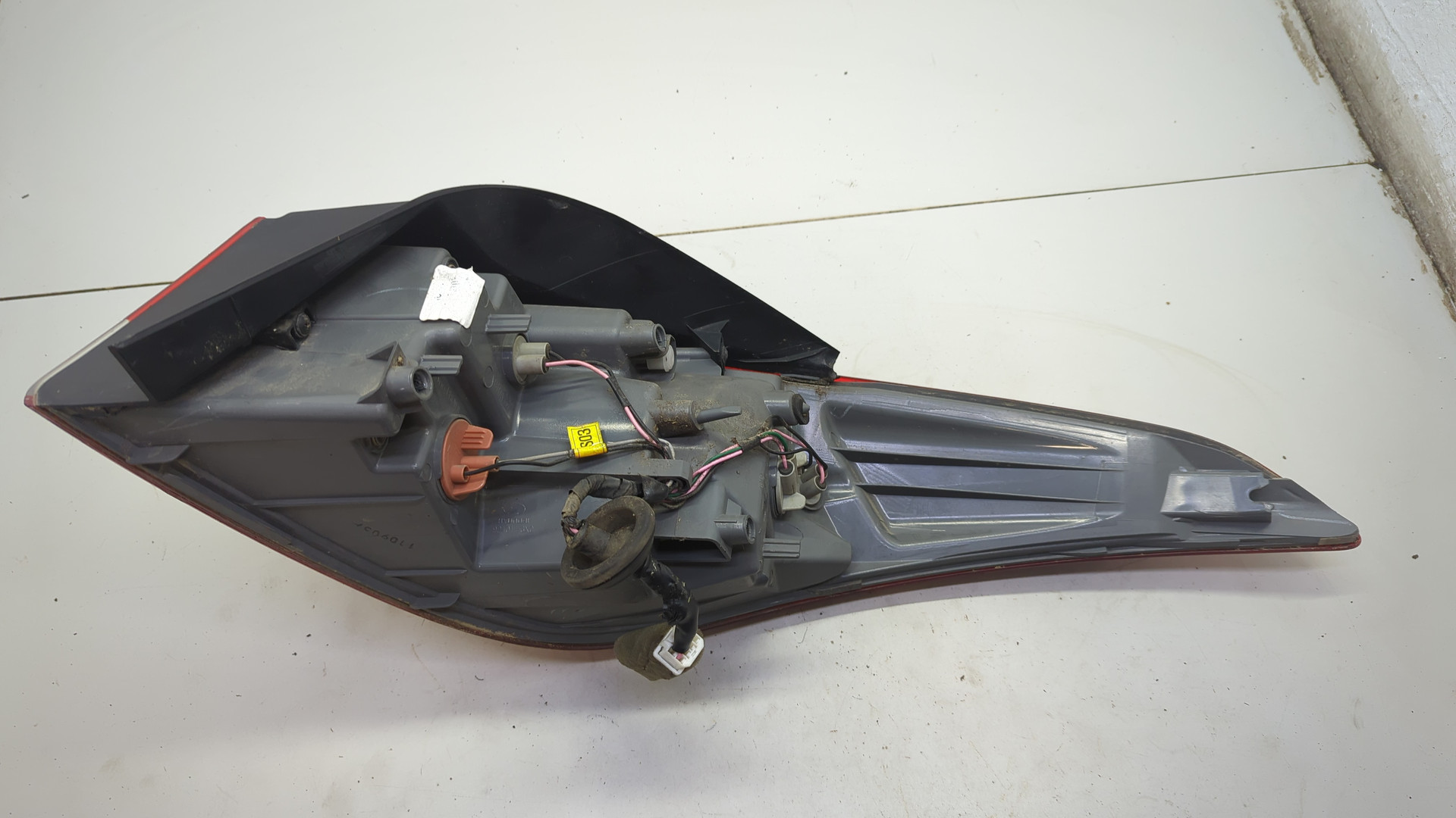 Фонарь задний левый