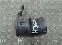 13717521016 Воздуховод BMW 5 E60 2003-2010 20707569 #1