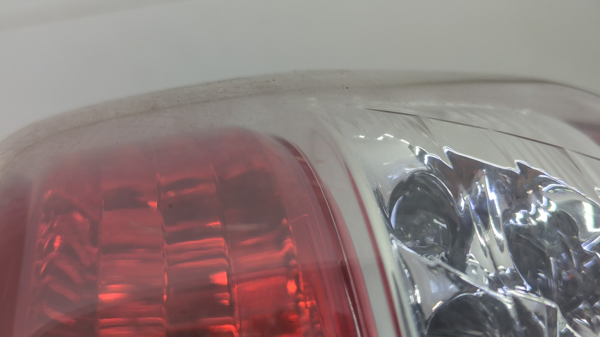 Фонарь задний правый