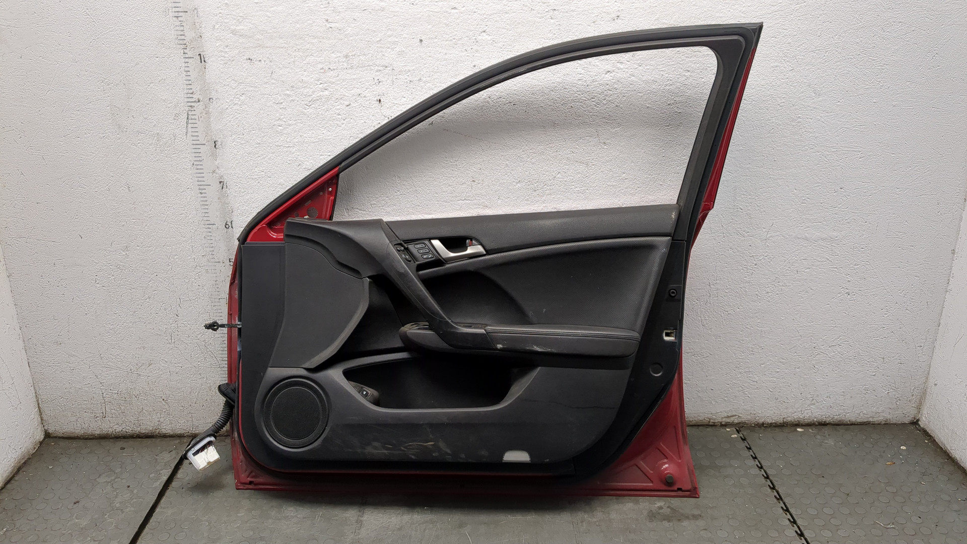 Дверь передняя правая