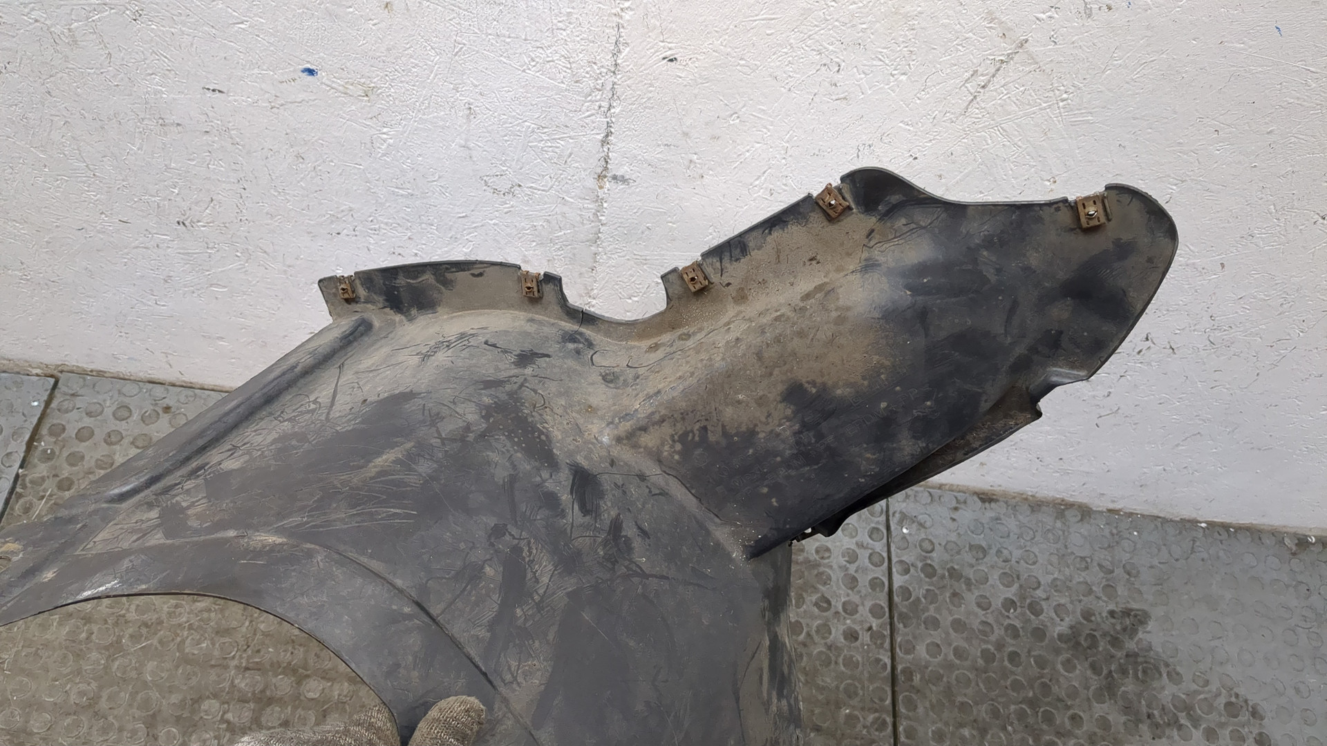 Локер передний правый