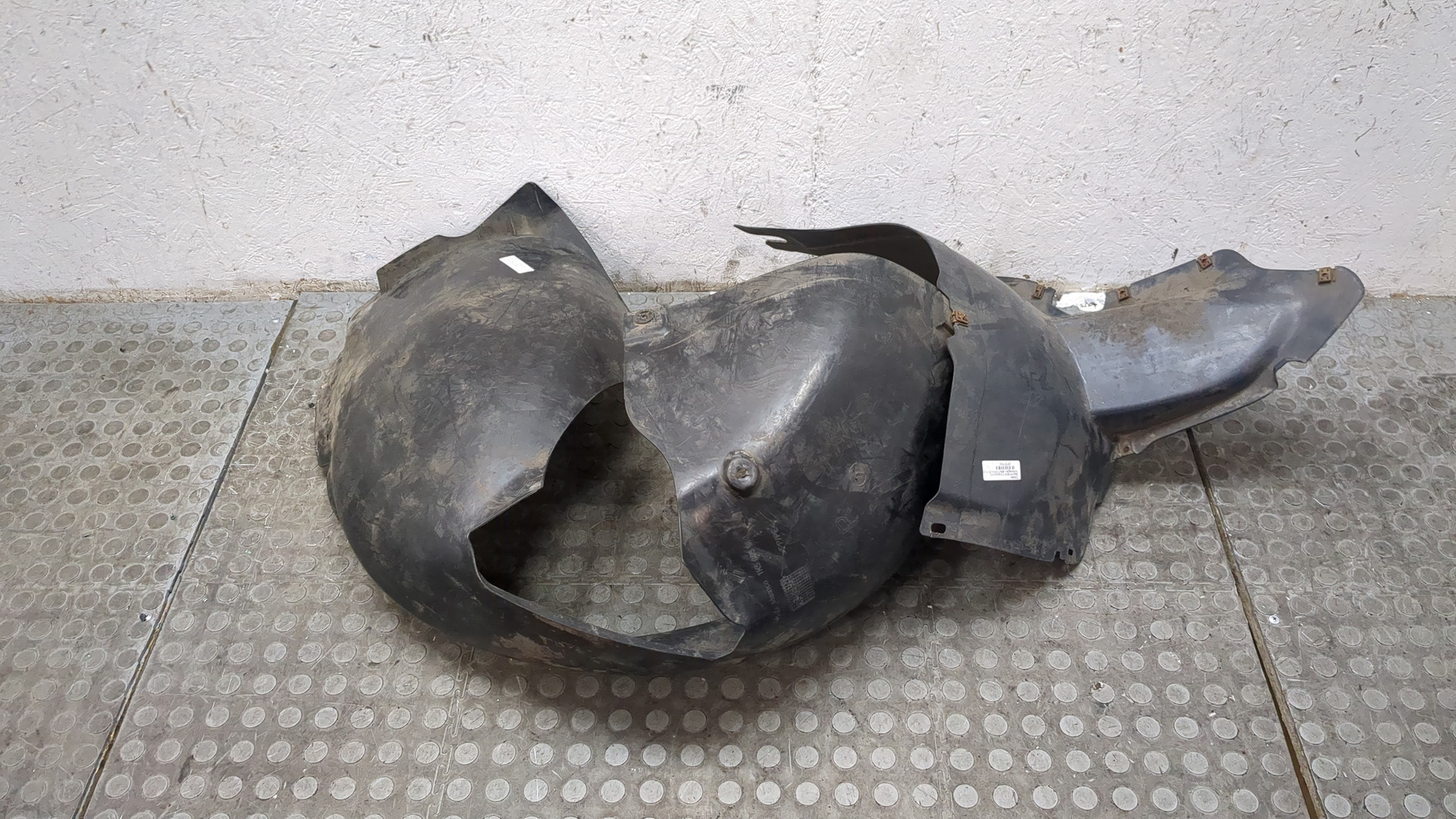 Локер передний правый