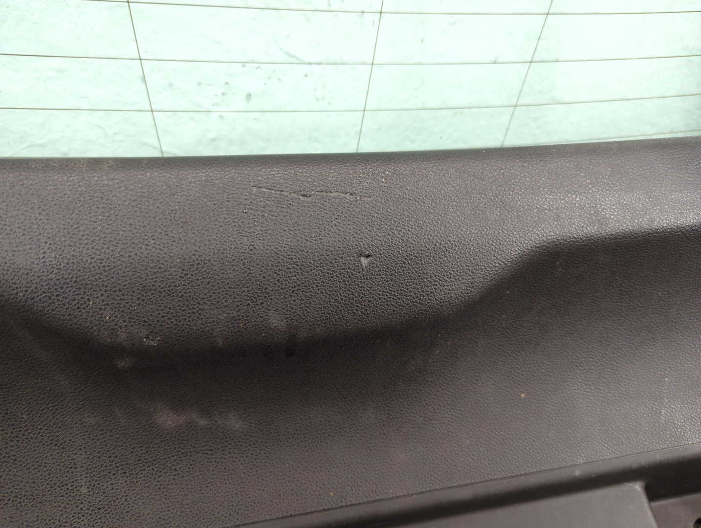 Дверь багажника