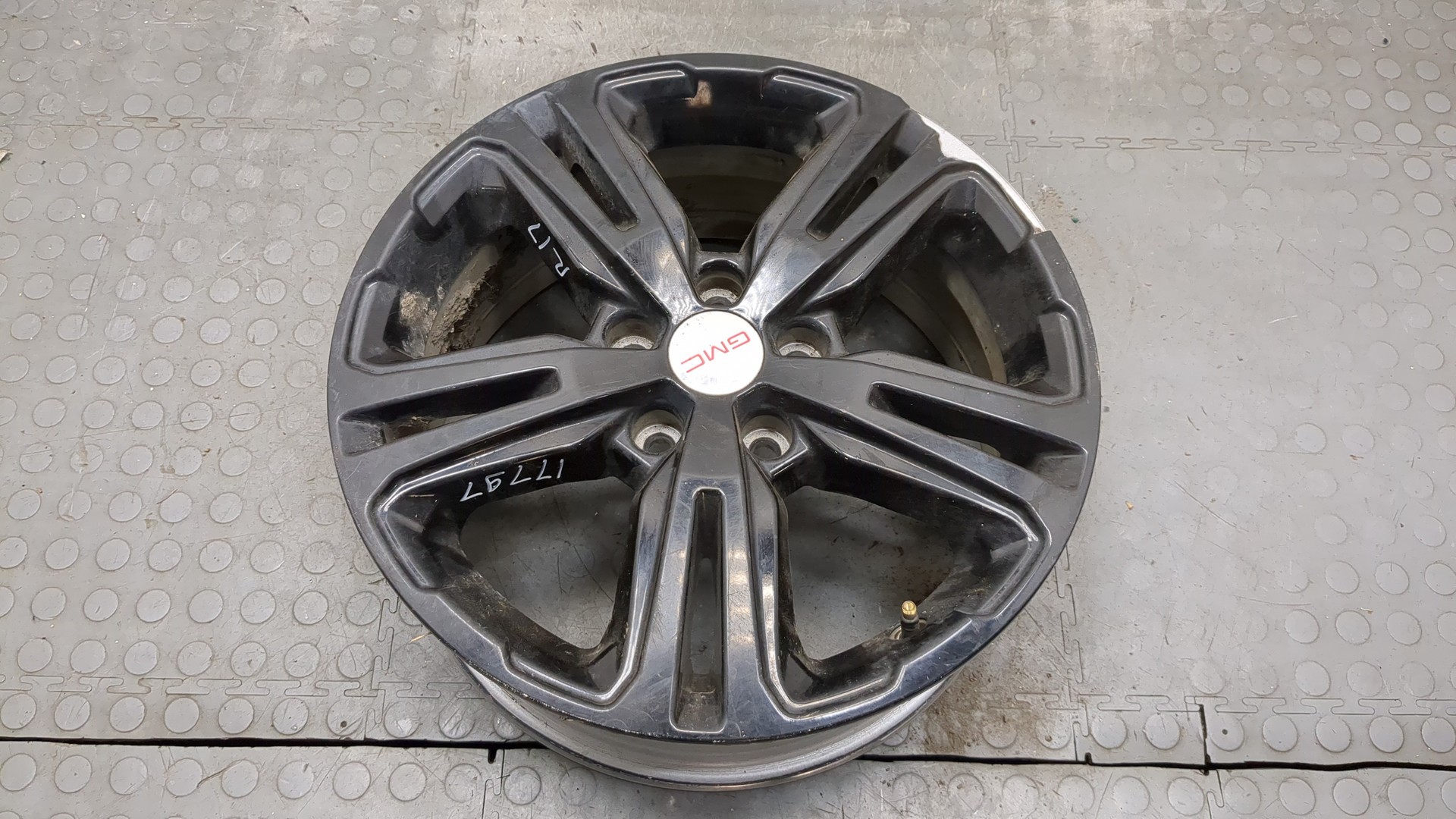 Диск колесный литой легкий сплав