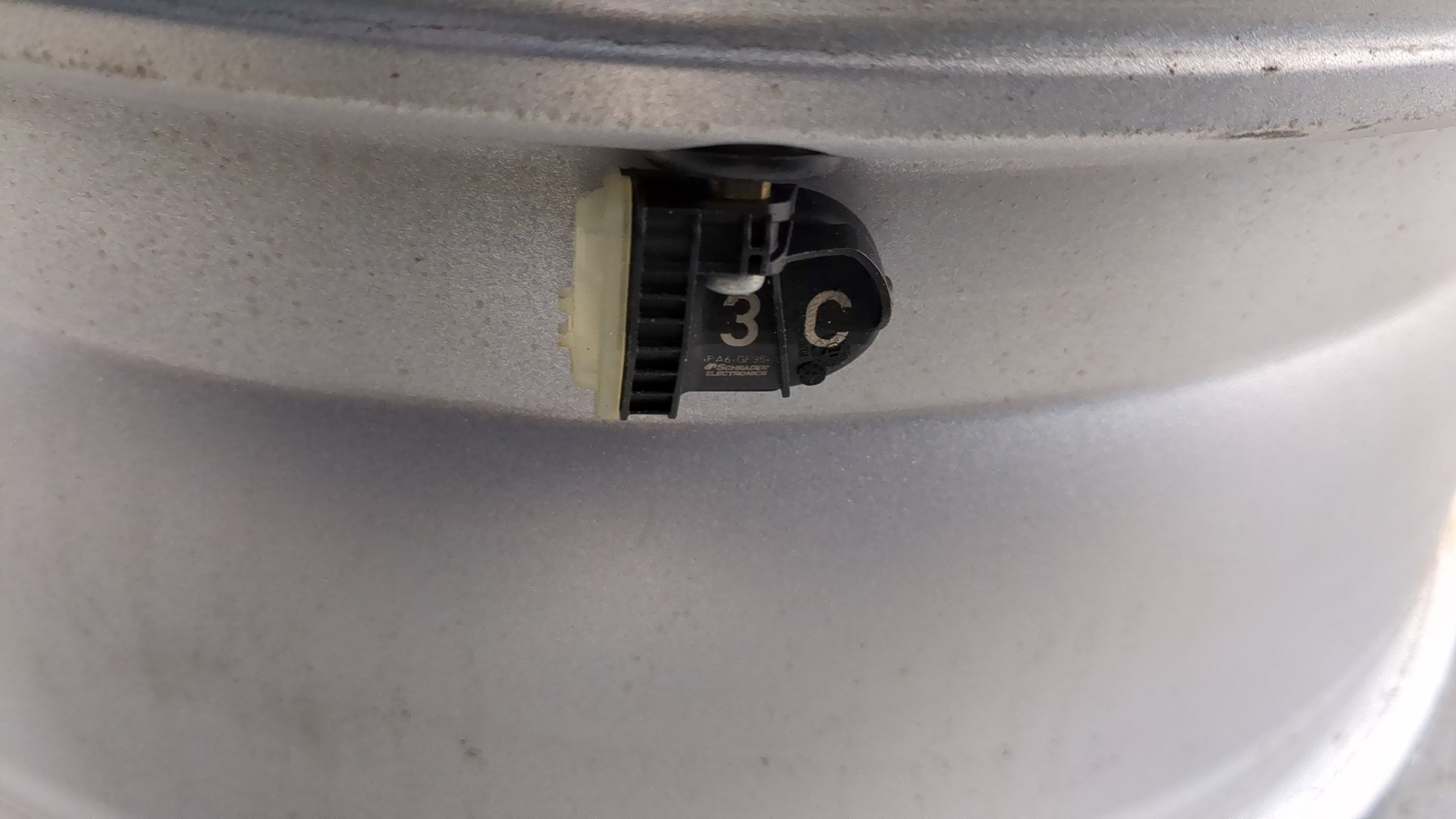 Диск колесный литой легкий сплав