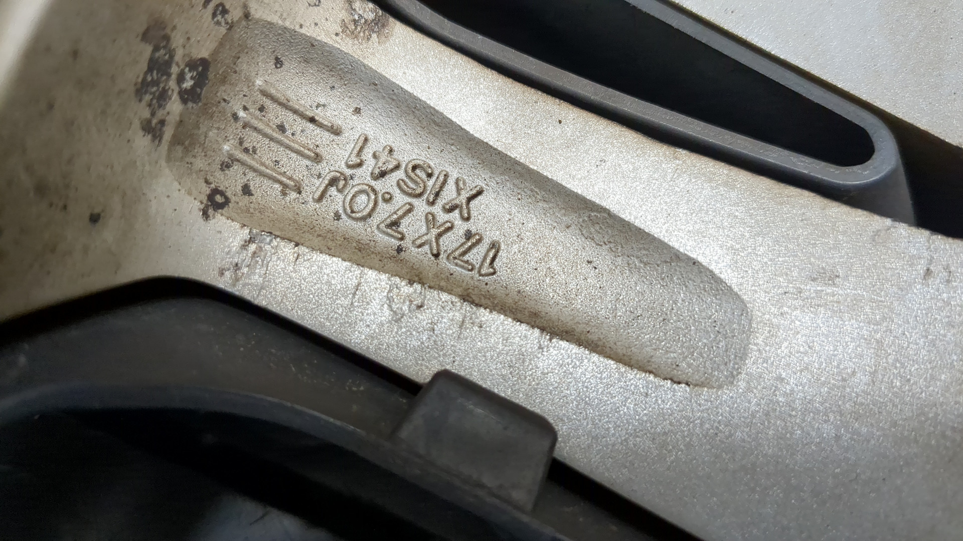 Диск колесный литой легкий сплав