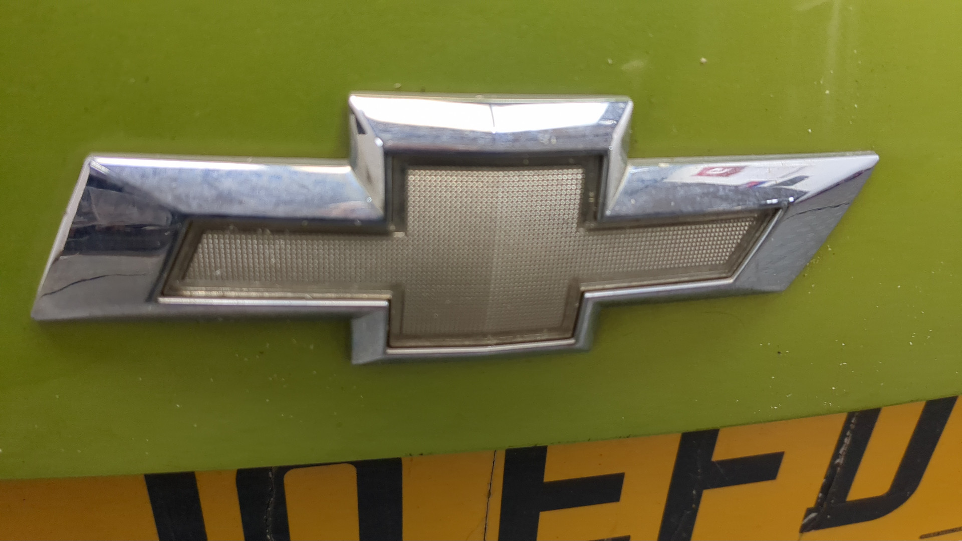 Дверь багажника