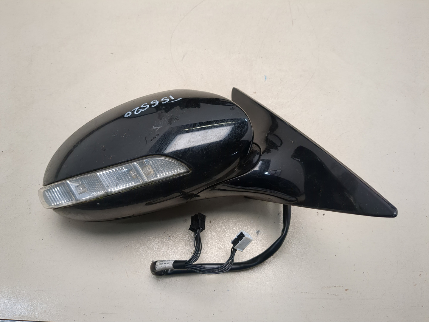 Зеркало правое электрическое