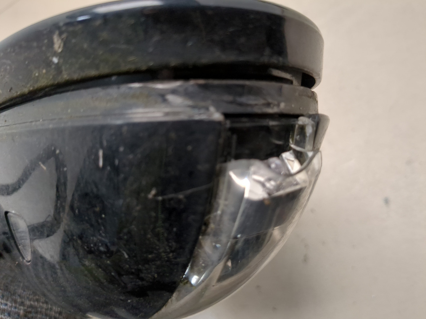 Зеркало правое электрическое