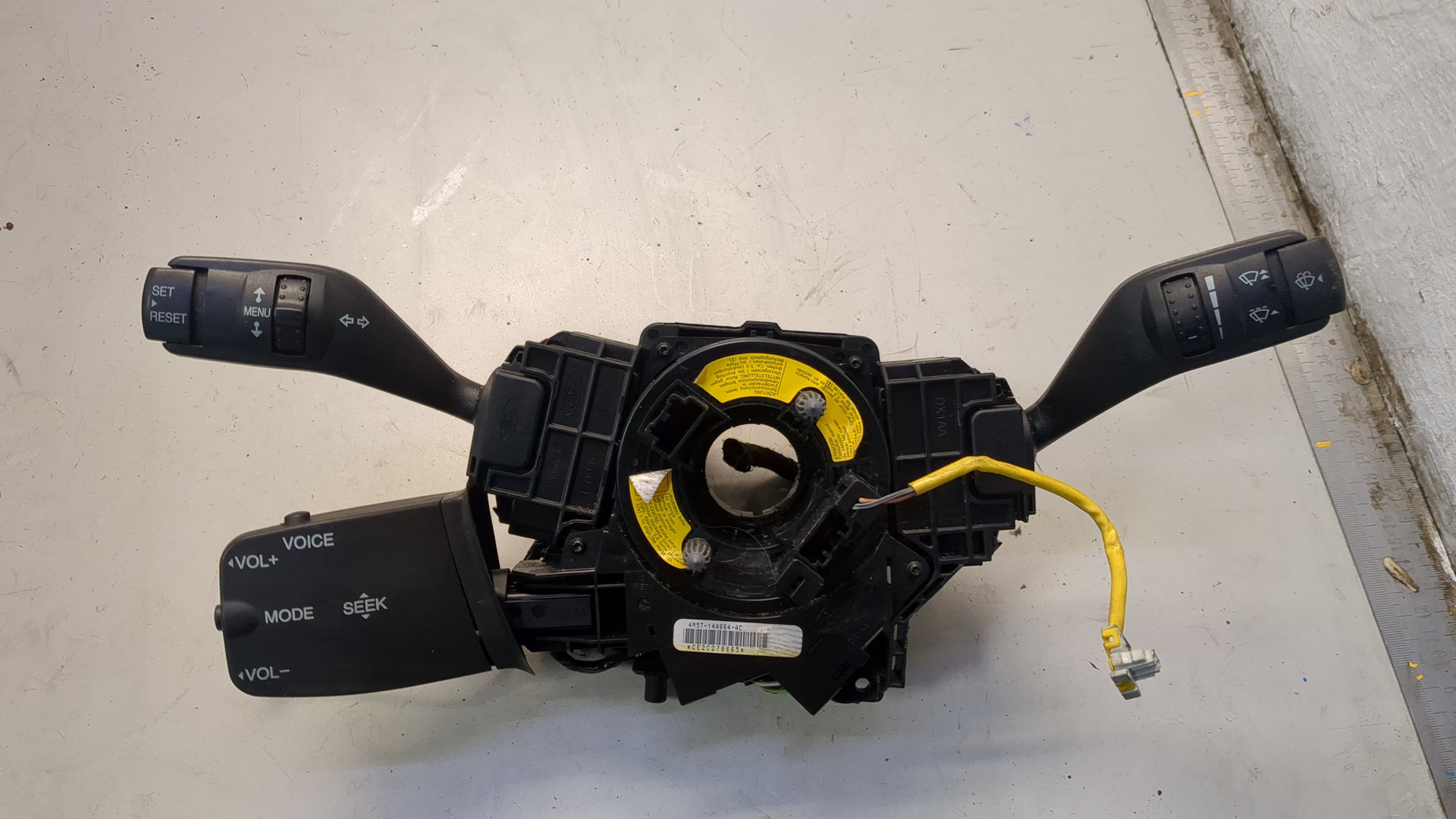 Переключатель подрулевой