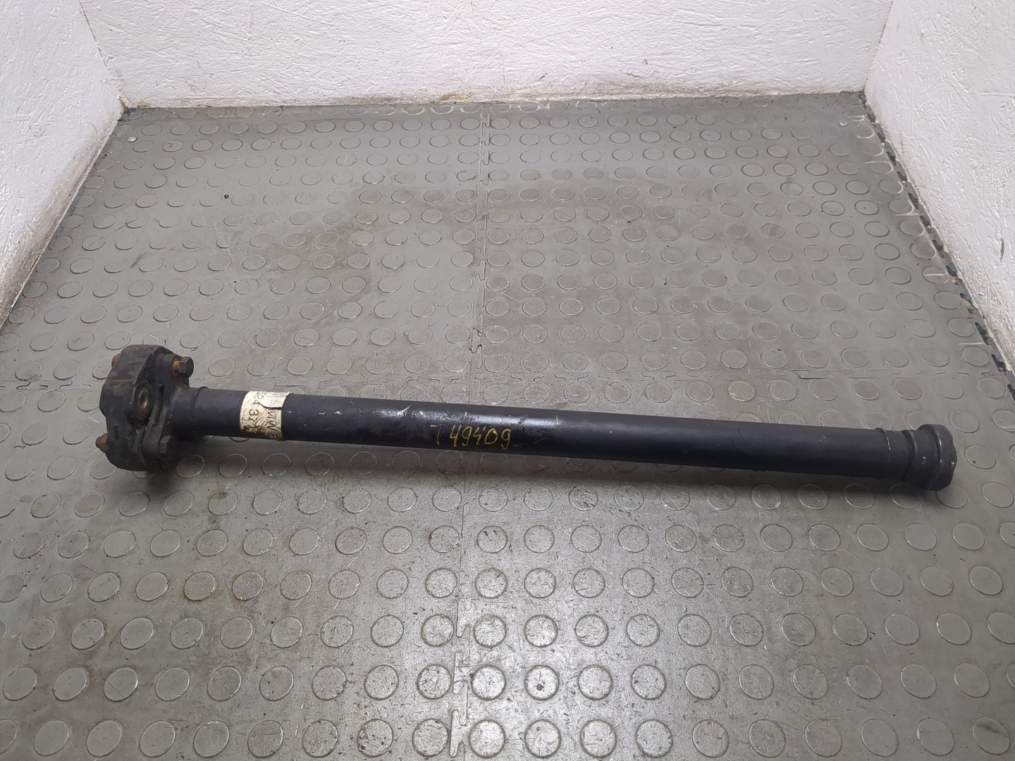 Вал карданный передний