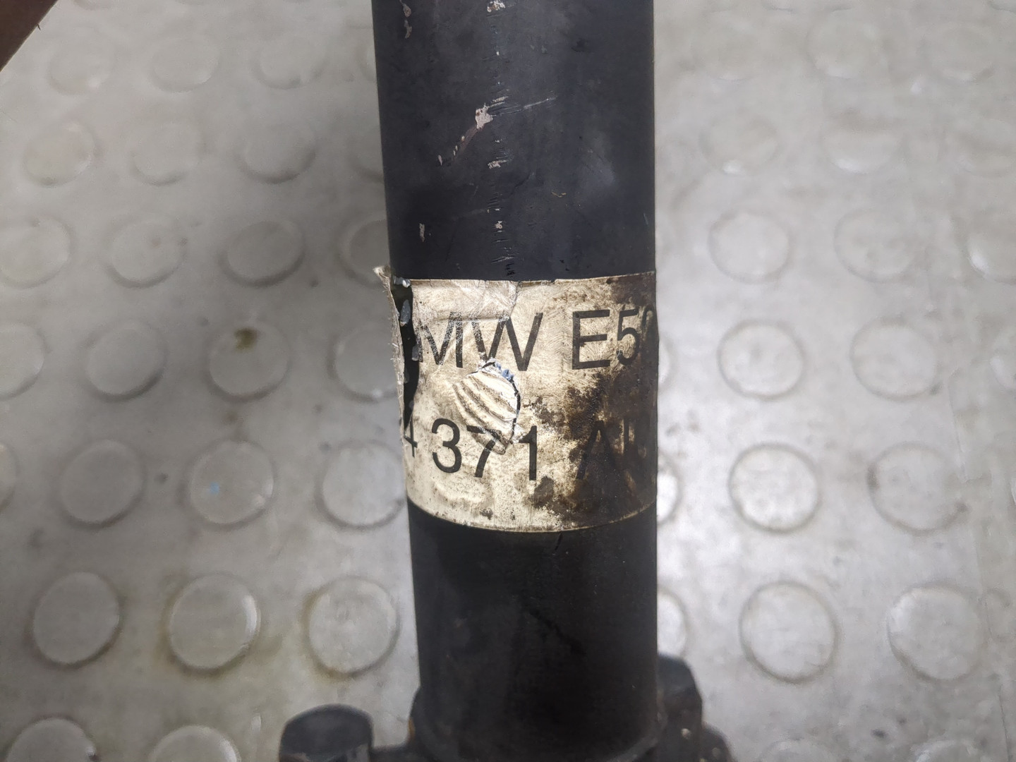 Вал карданный передний