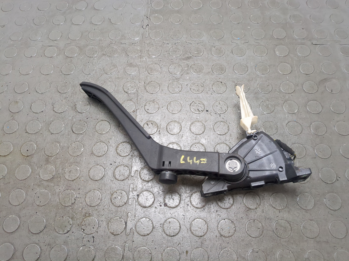 Педаль газа