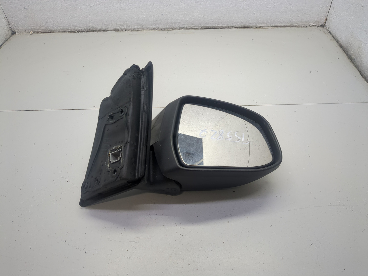 Зеркало правое электрическое