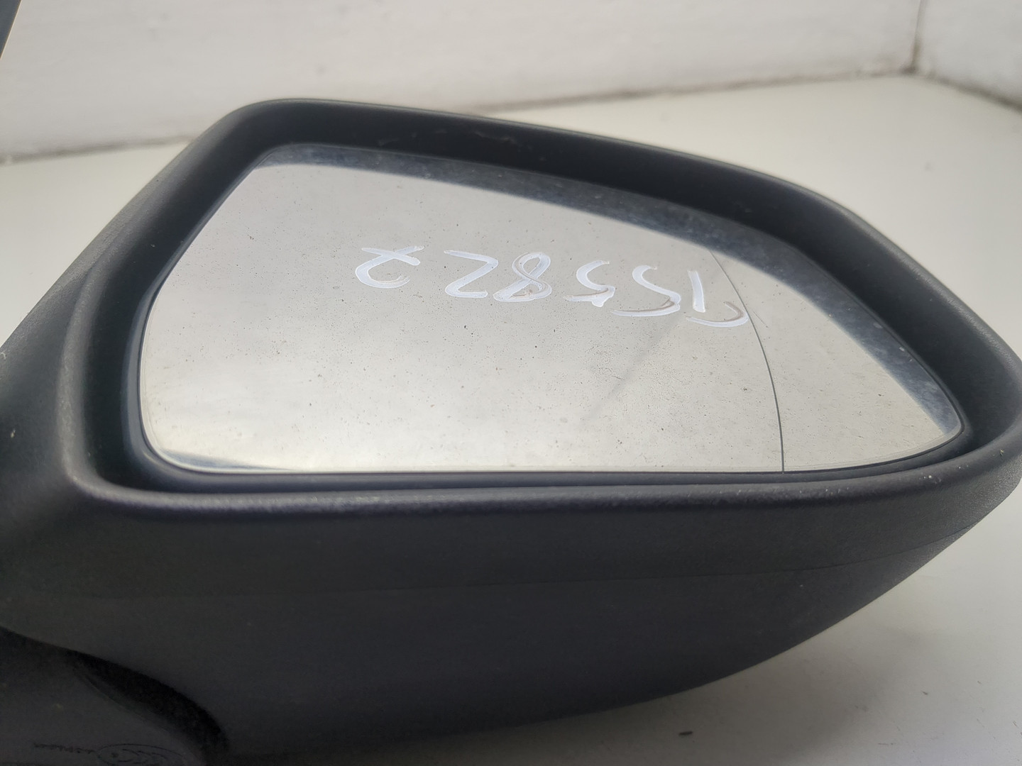 Зеркало правое электрическое