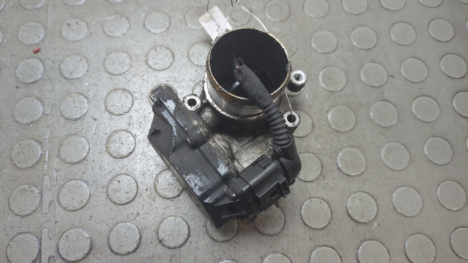 Заслонка дроссельная электрическая