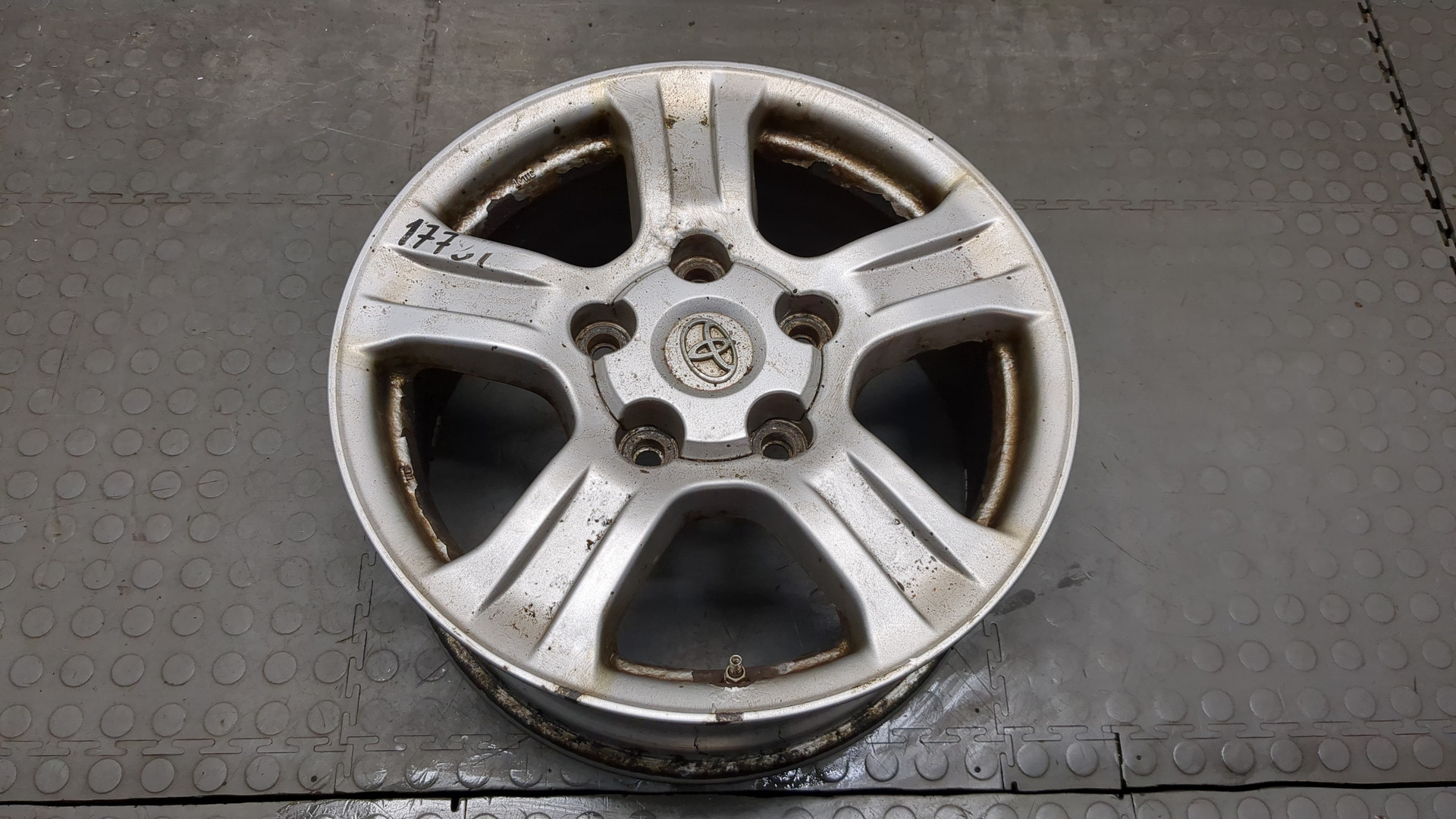 Диски колесные литые 4 шт