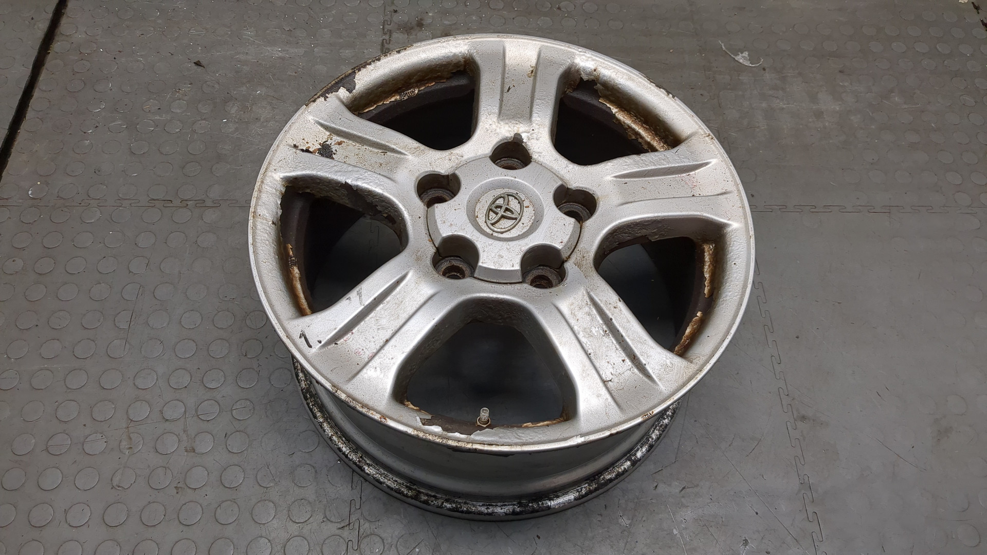 Диски колесные литые 4 шт