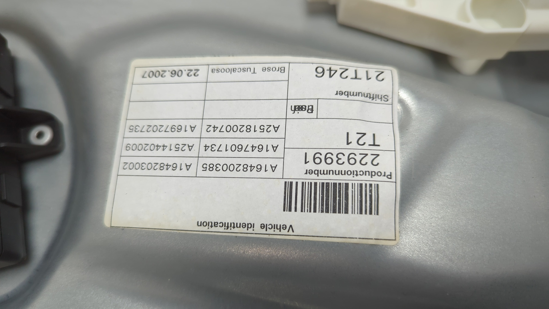 Стеклоподъемник электр. передний левый