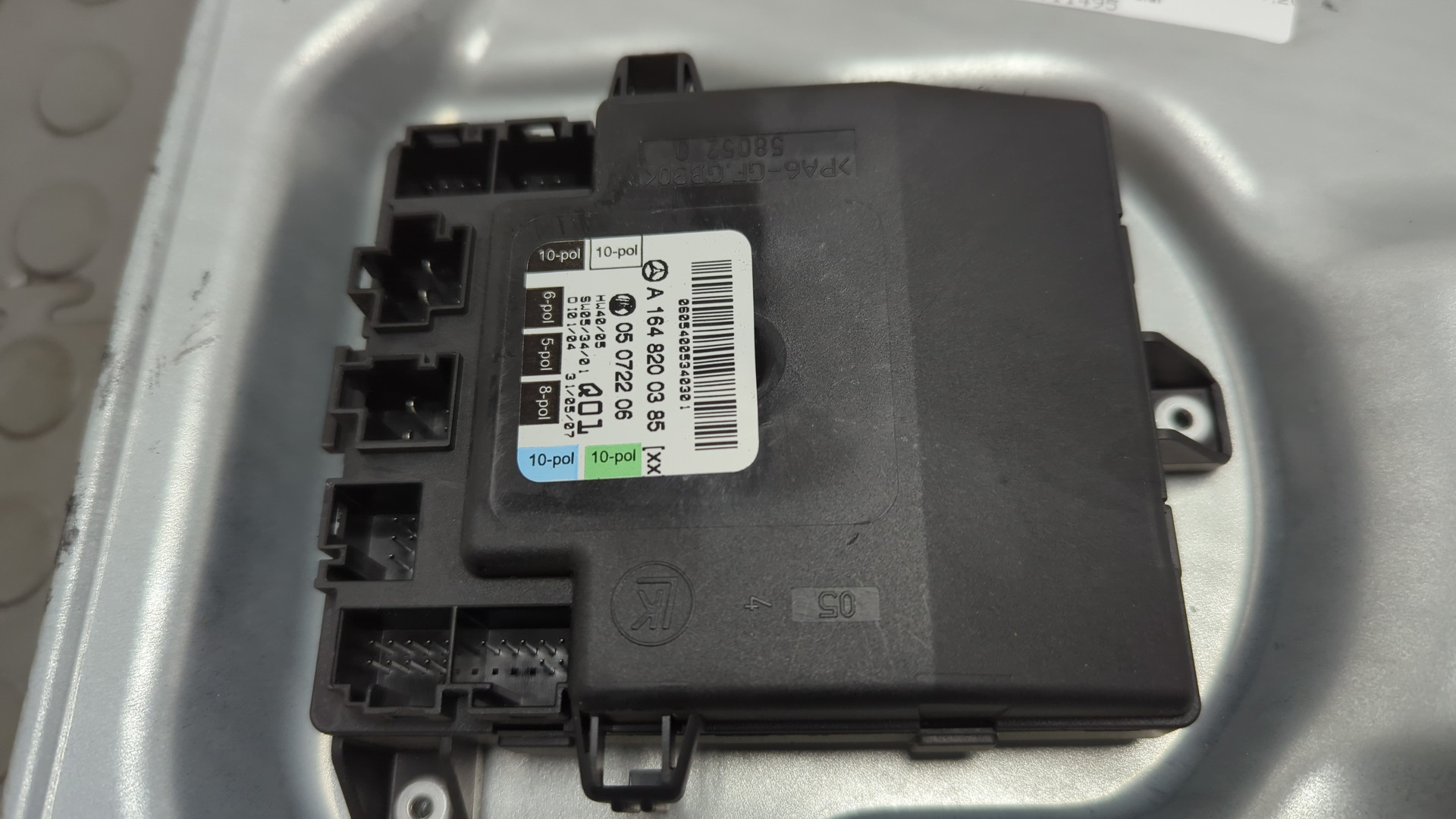 Стеклоподъемник электр. передний левый