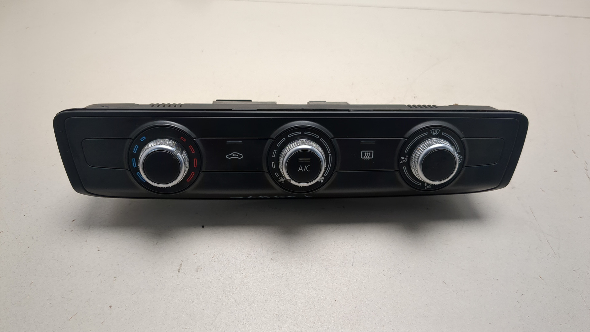 Переключатель отопителя