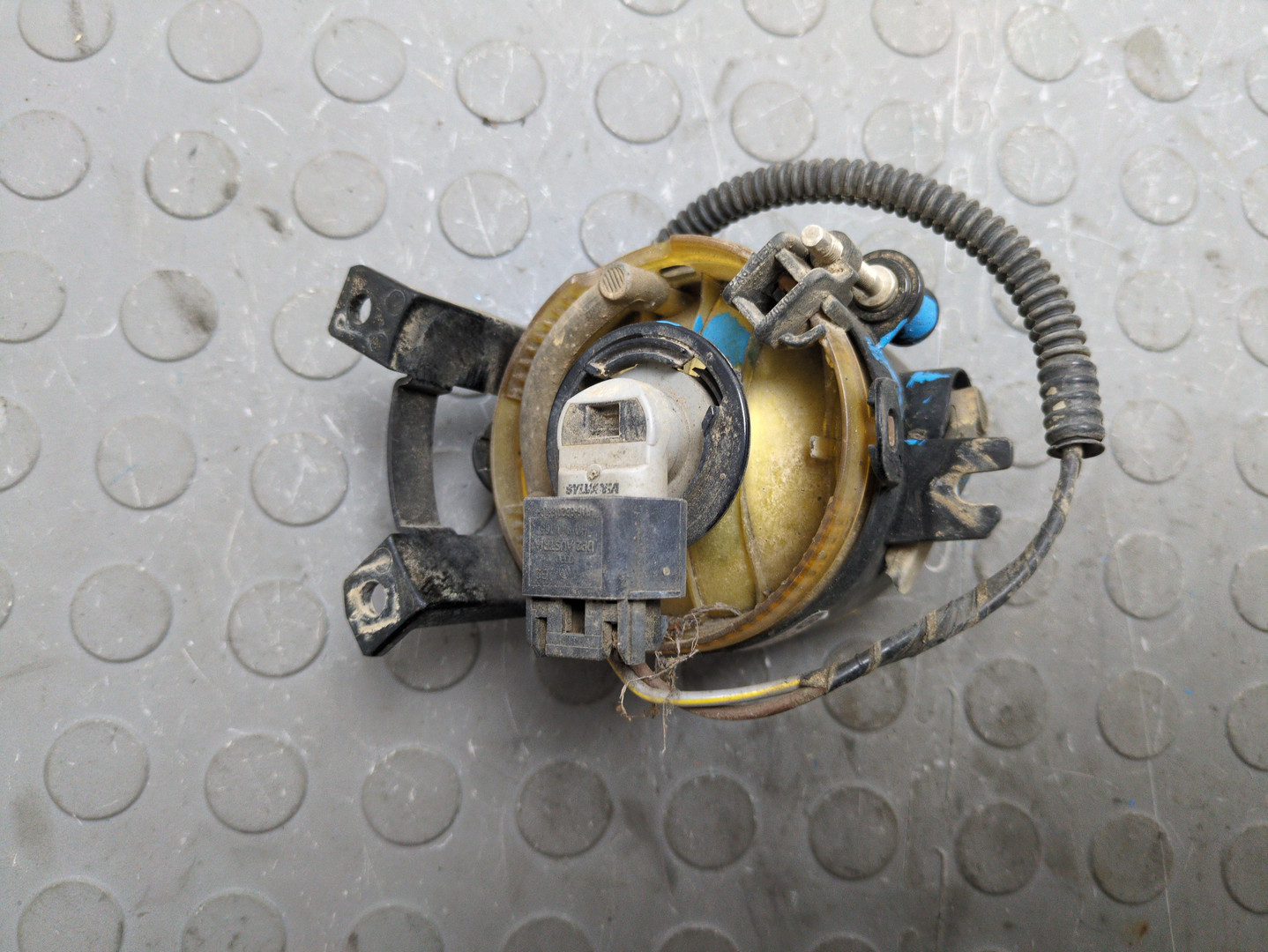 Фара противотуманная правая