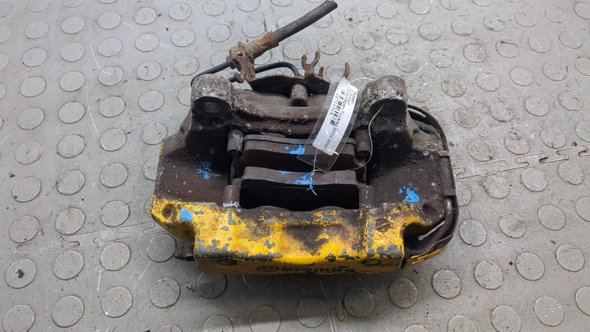 Суппорт задний левый