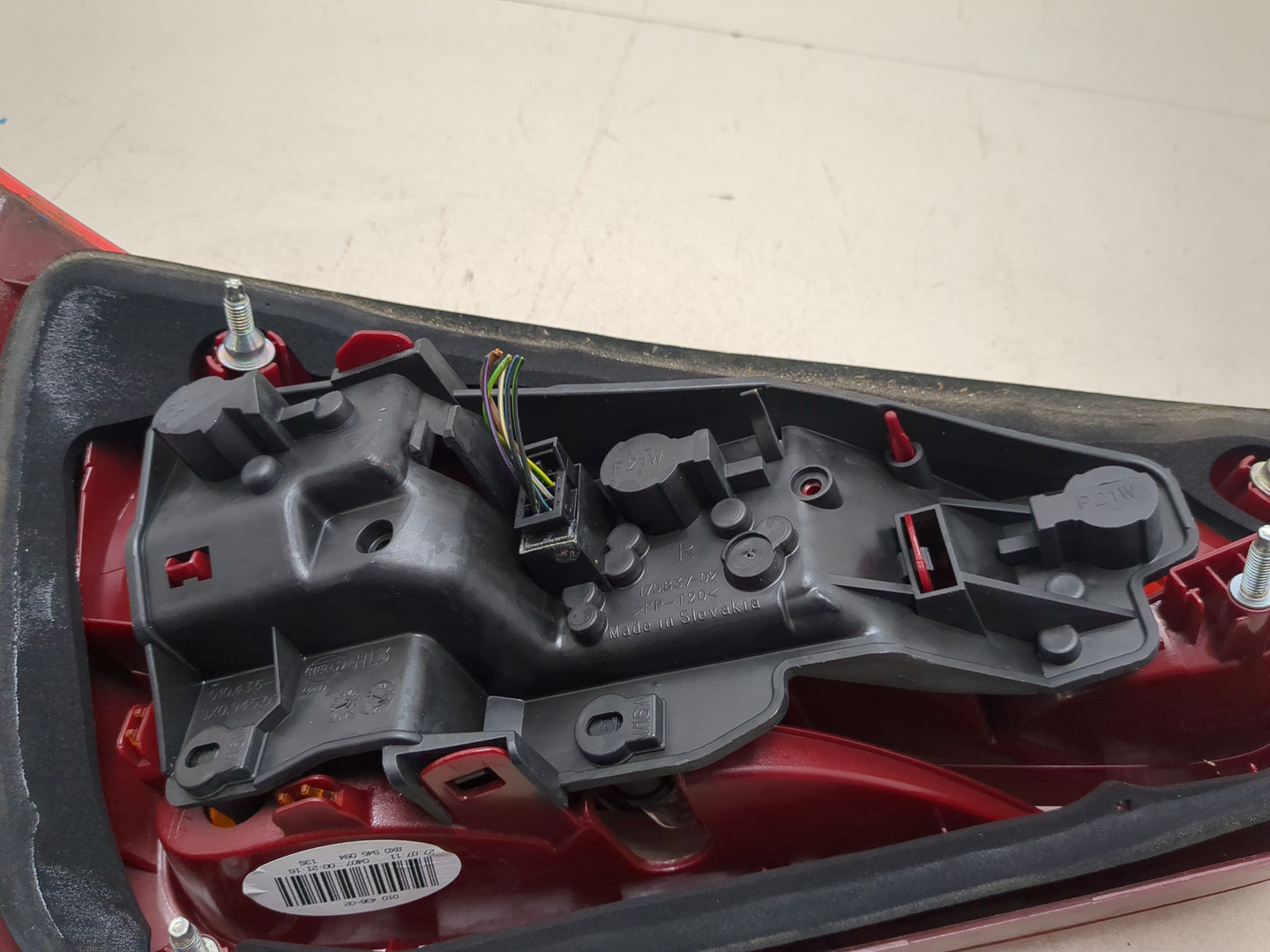 Фонарь задний внутренний правый