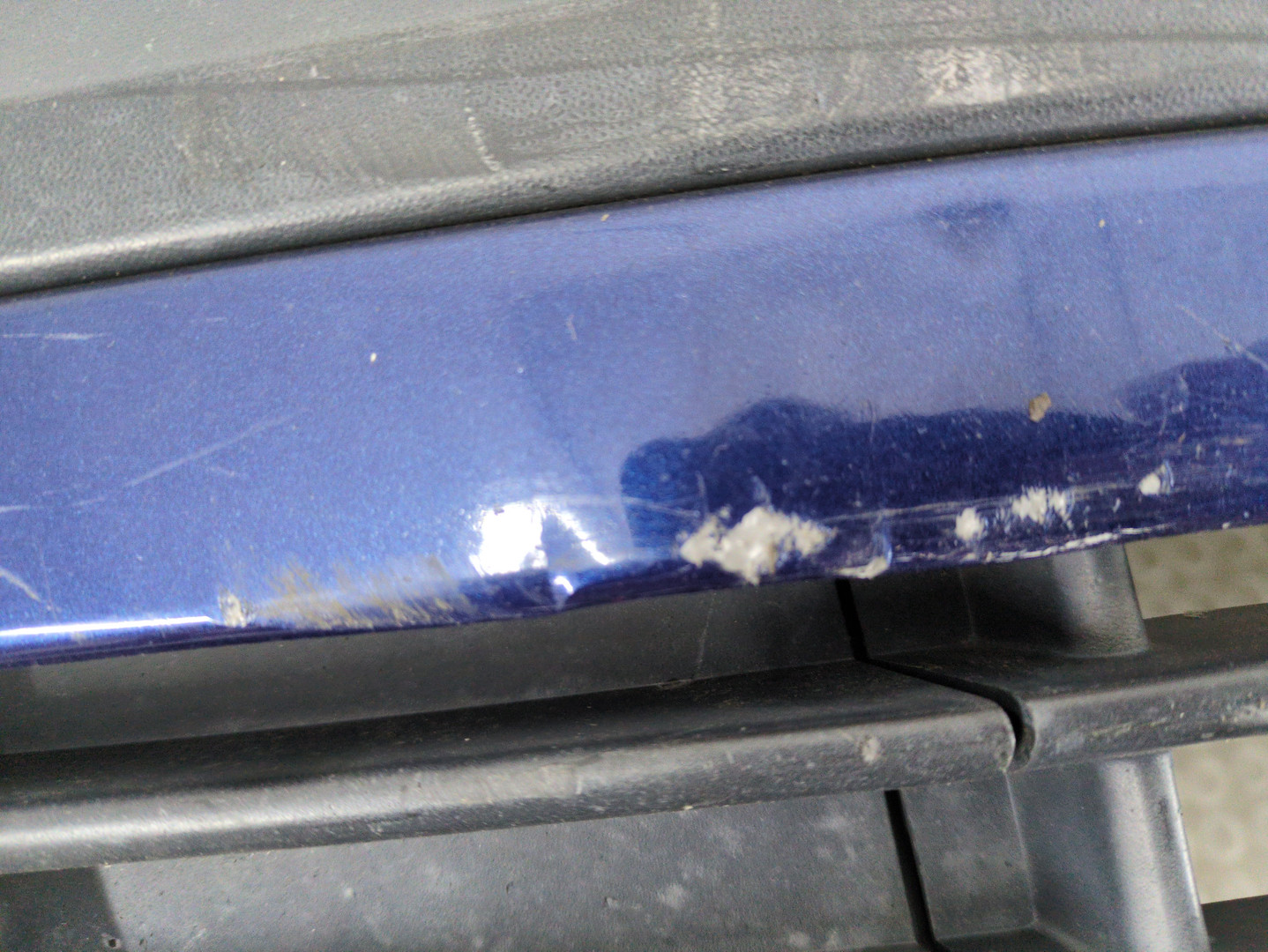 Бампер передний