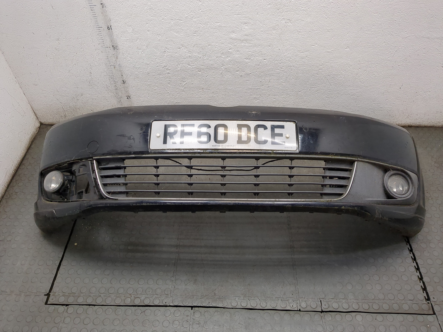 Бампер передний