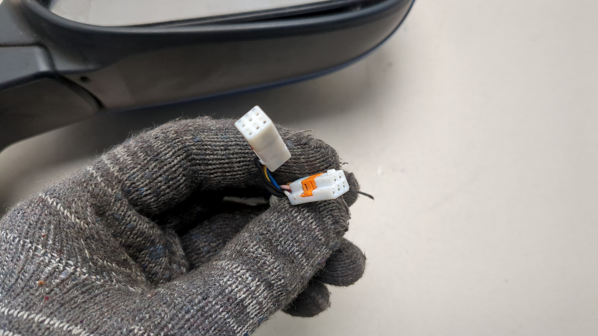 Зеркало правое электрическое