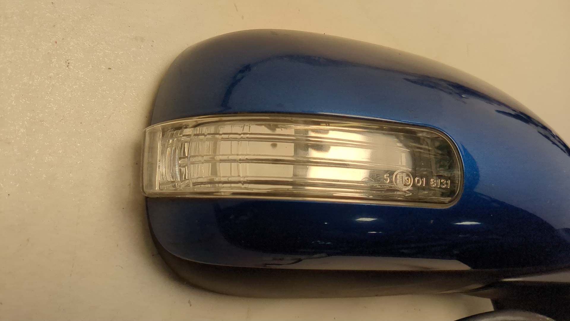 Зеркало правое электрическое