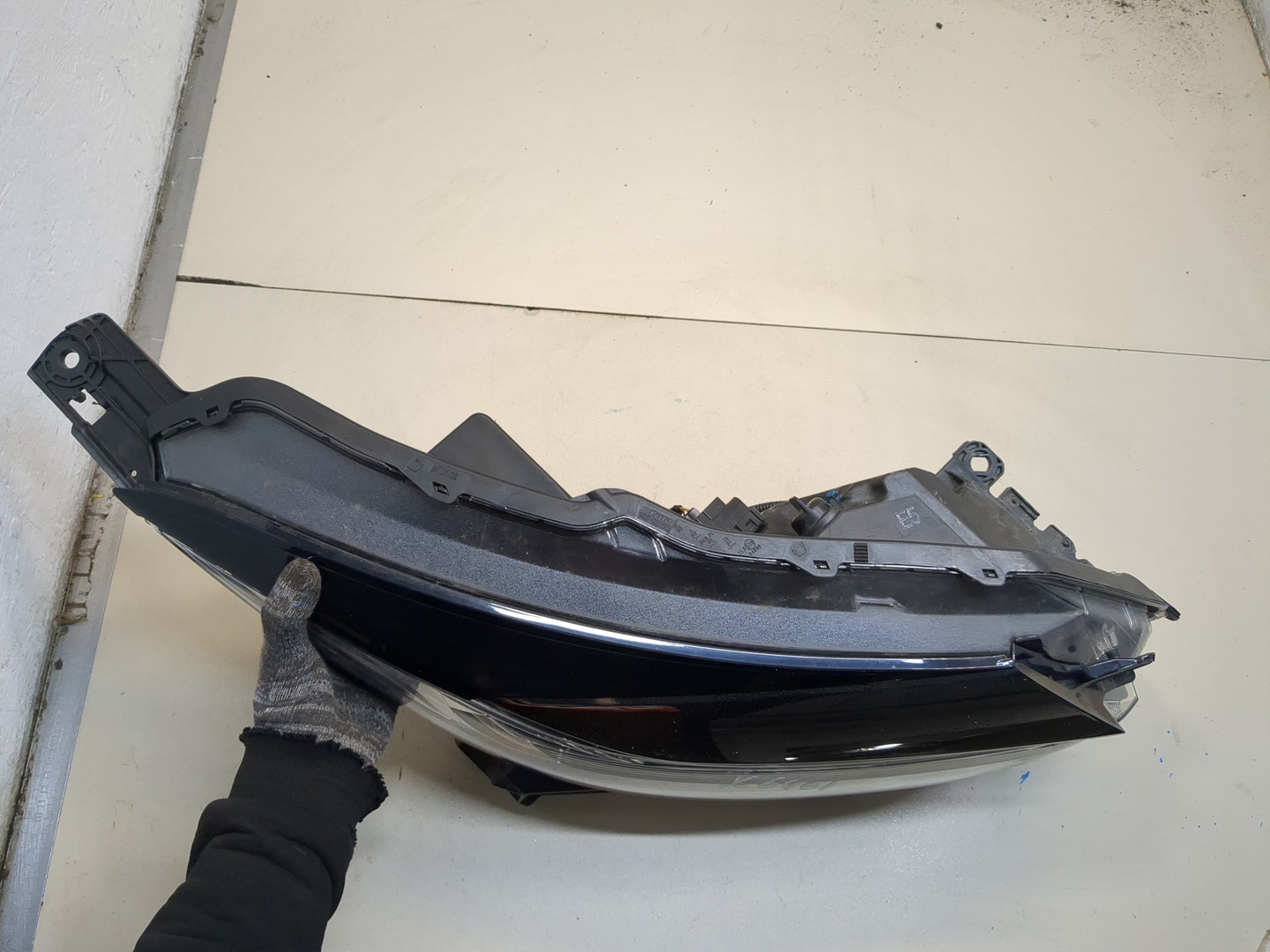 Фара правая