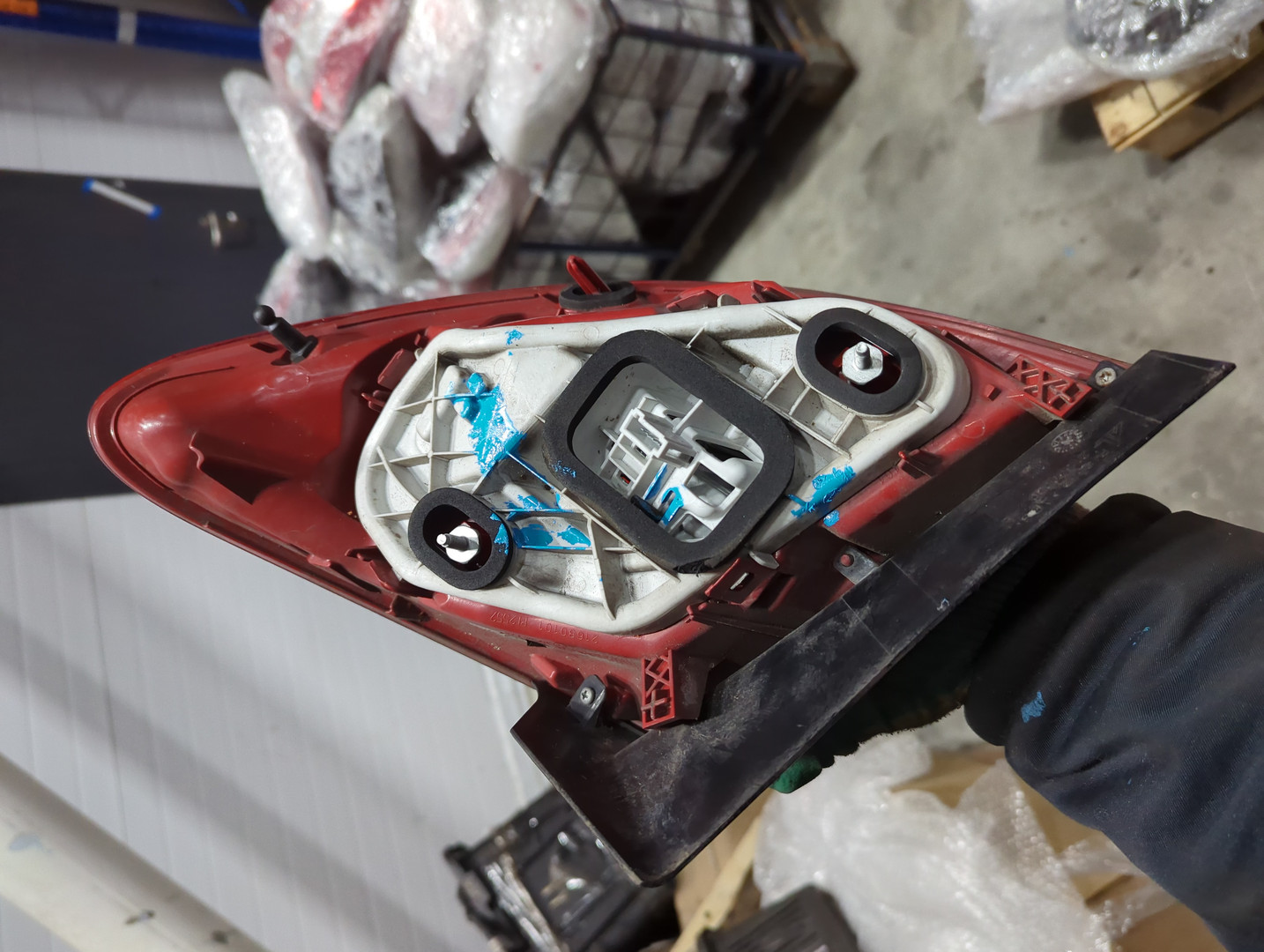 Фонарь задний левый