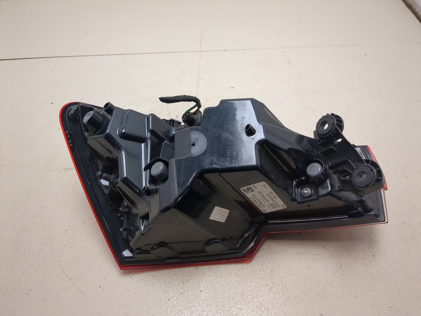 Фонарь задний правый