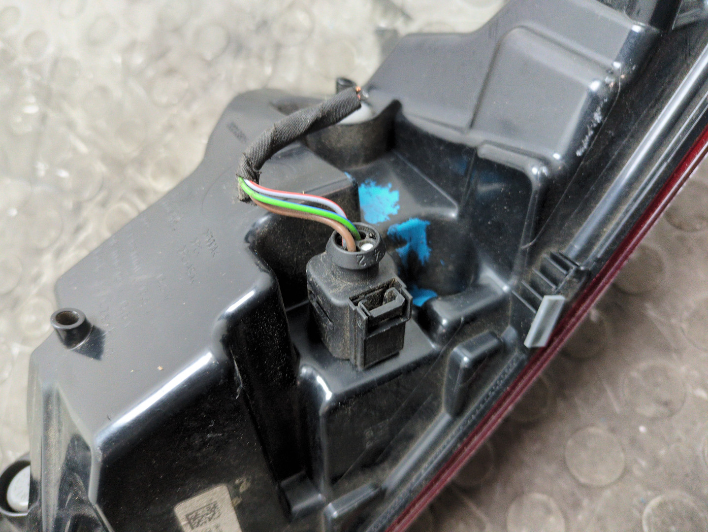 Фонарь задний правый