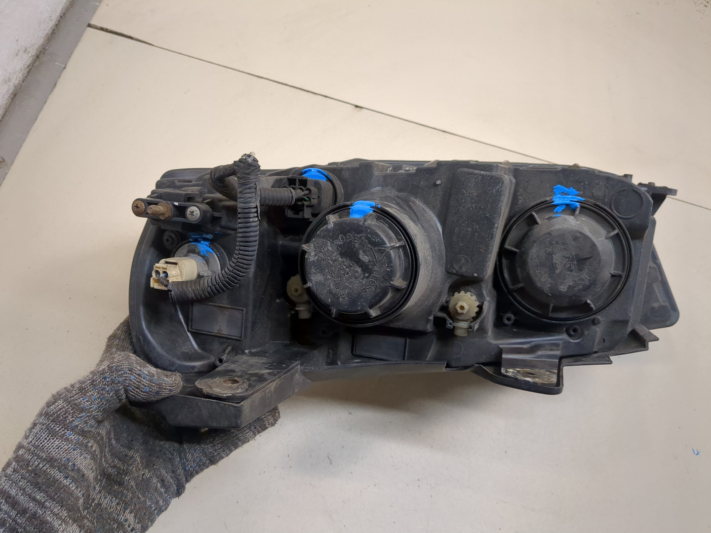 Фара правая