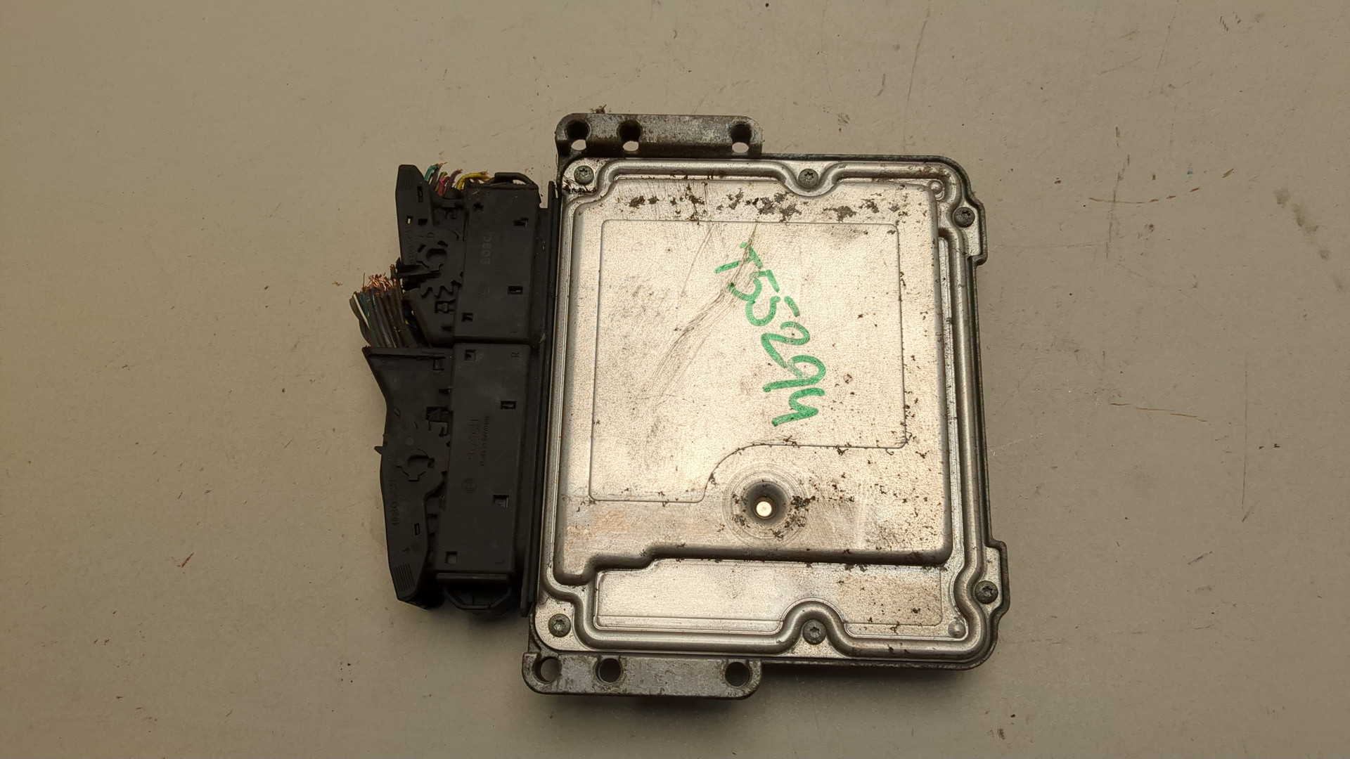 Блок управления двигателем