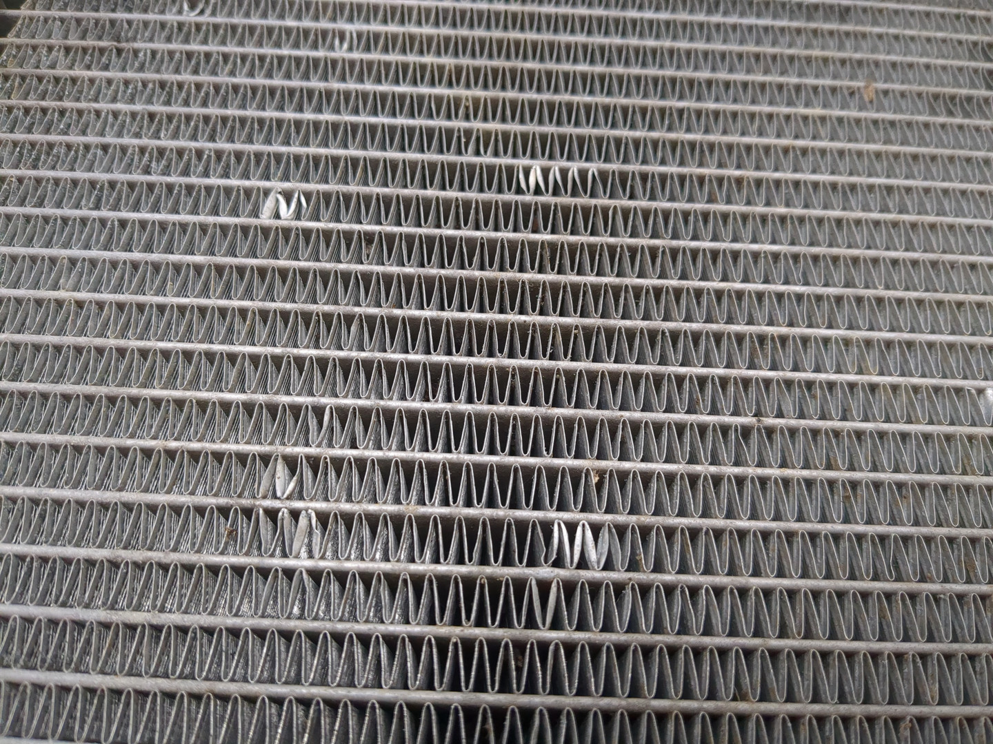 Радиатор охлаждения двигателя основной